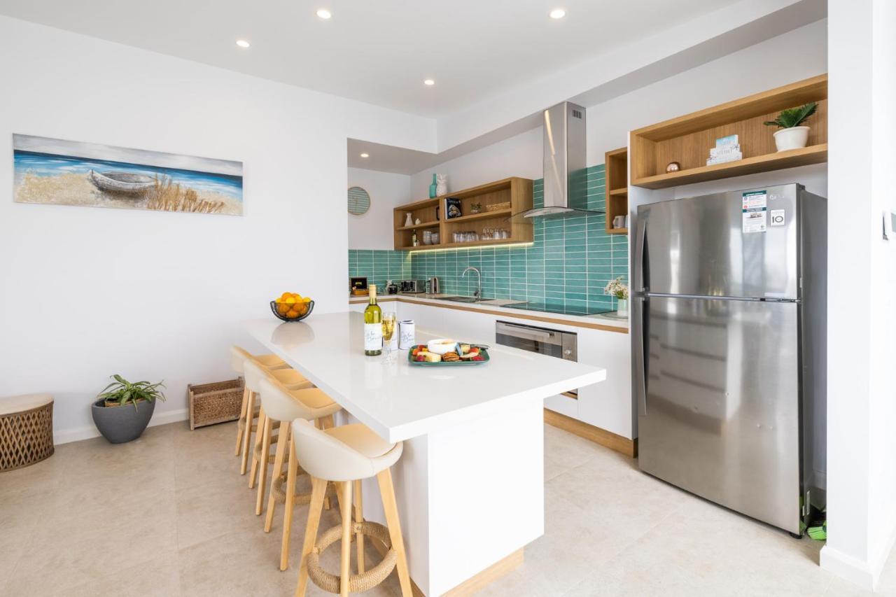 Caba Break Holiday Apartments カバリタ・ビーチ エクステリア 写真